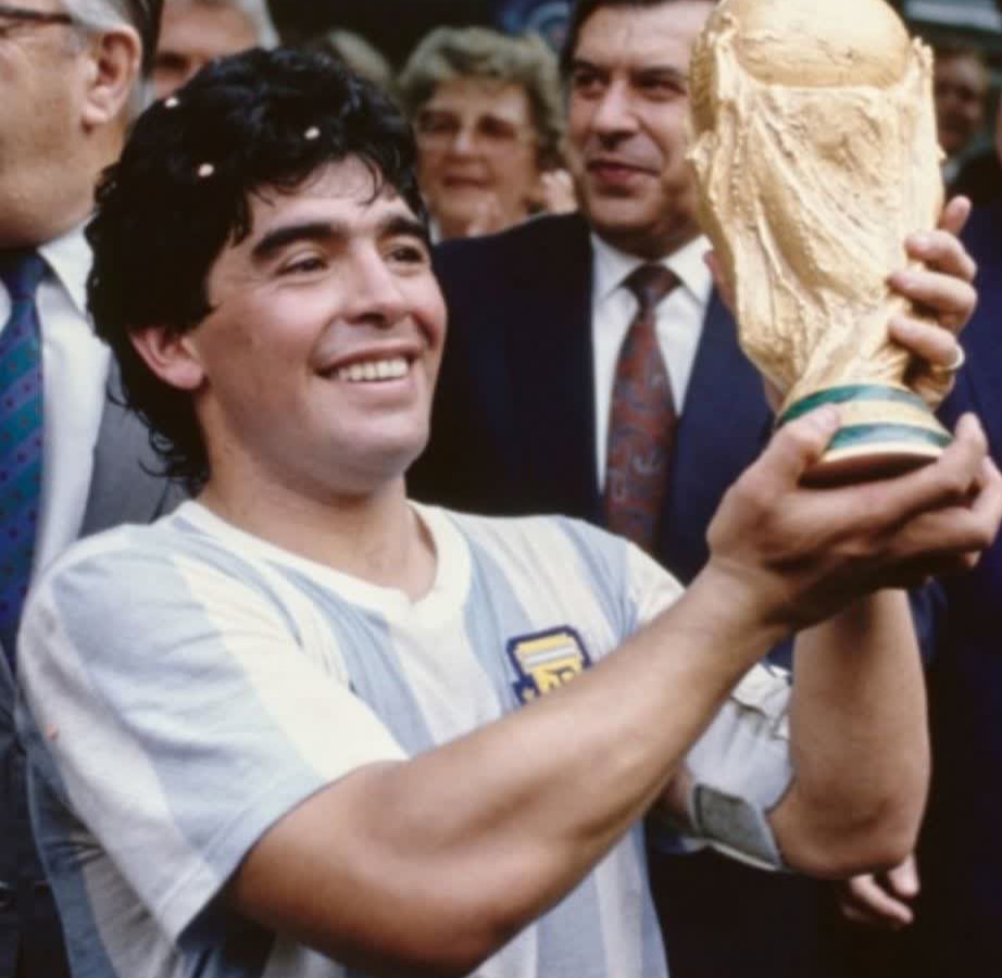 Maradona2