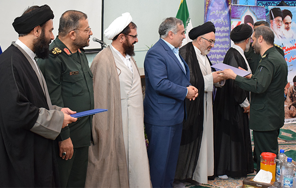 مراسم تکریم و معارفه فرمانده سپاه ناحیه مقاومت بسیج شاهین شهر