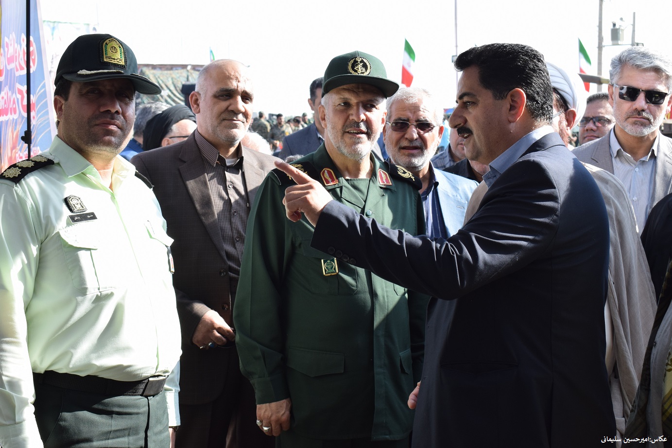 مراسم صبحگاه مشترک نیروهای مسلح شهرستان شاهین شهر و میمه