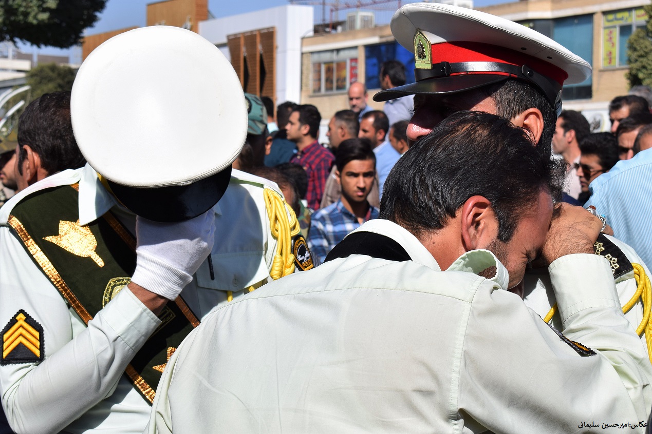 تشییع پیکر شهید نیروی انتظامی شاهین شهر