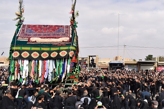 آئین نخل گردانی مورچه خورت و ثبت این مراسم در فهرست میراث فرهنگی