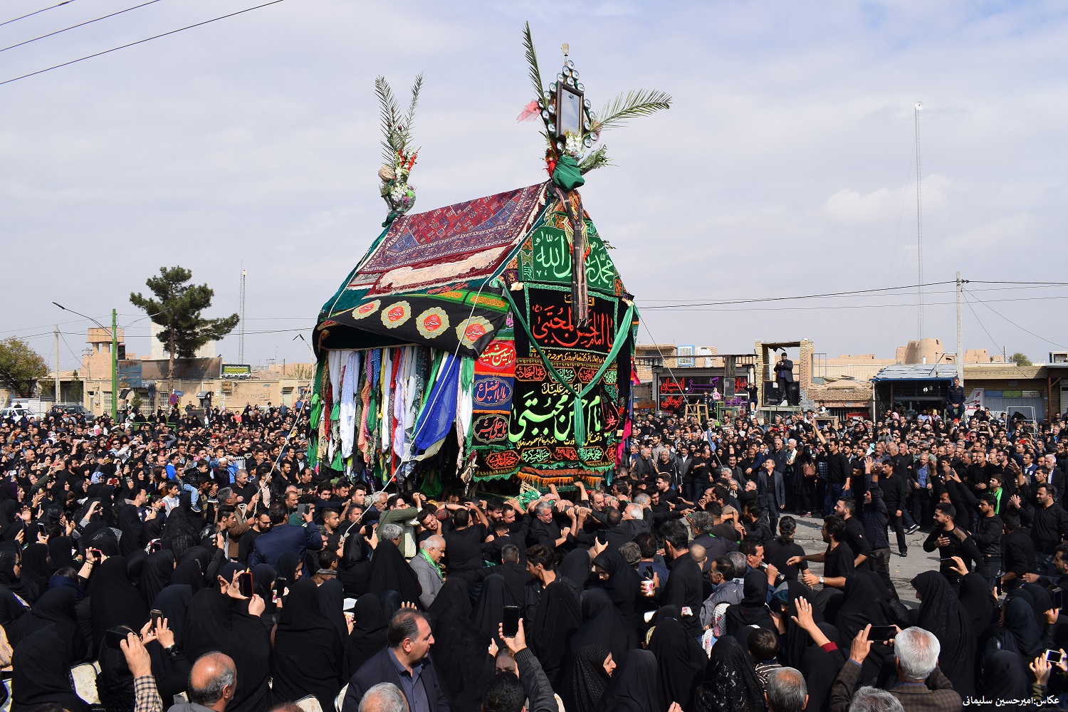 آئین نخل گردانی مورچه خورت و ثبت این مراسم در فهرست میراث فرهنگی