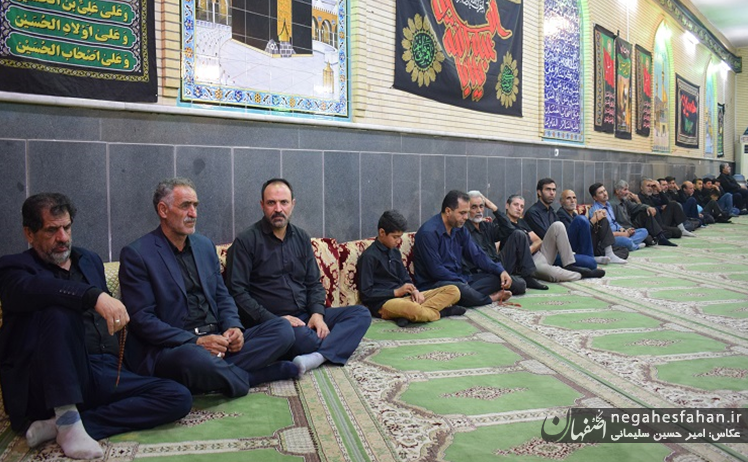 هیئت متوسلین به امام حسین (ع) شاهین شهر