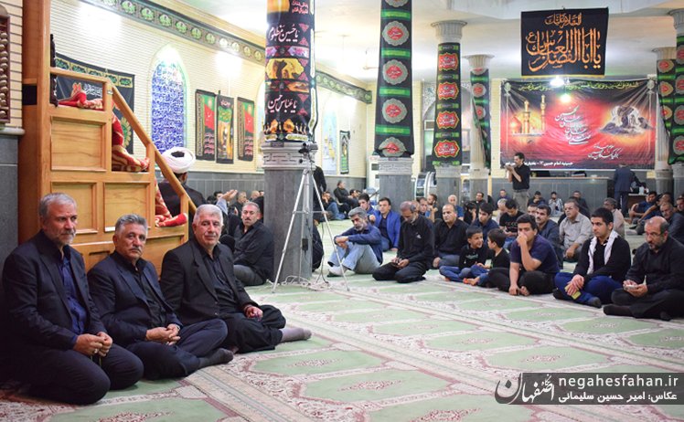 هیئت متوسلین به امام حسین (ع) شاهین شهر