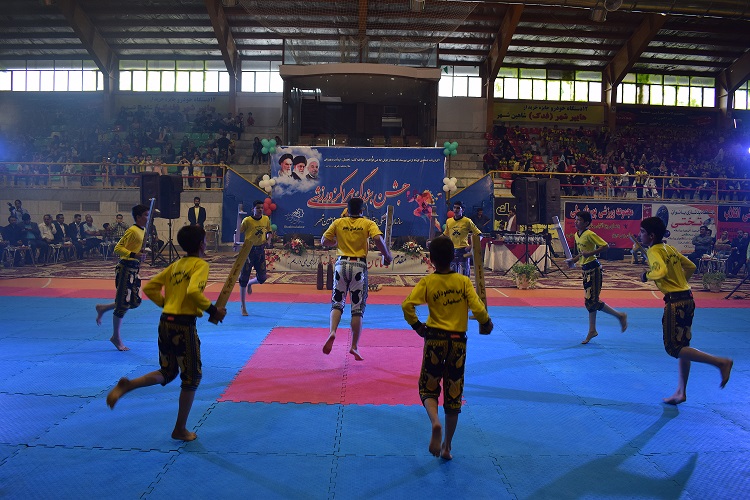 از مدیران و مربیان ورزش شاهین شهر تجلیل شد