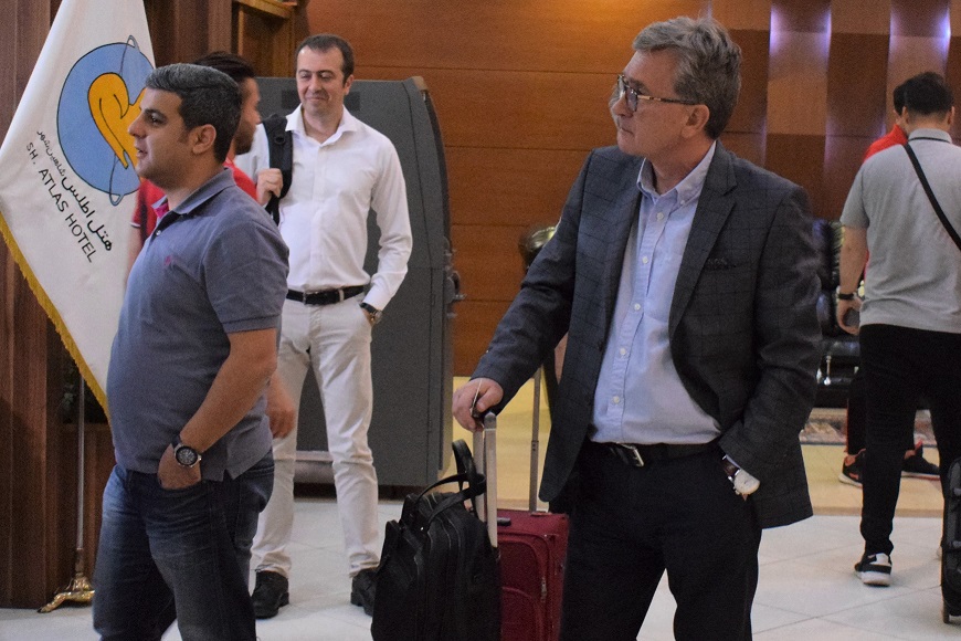 عکس های اقامت کاروان پرسپولیس در هتل اطلس شاهین شهر