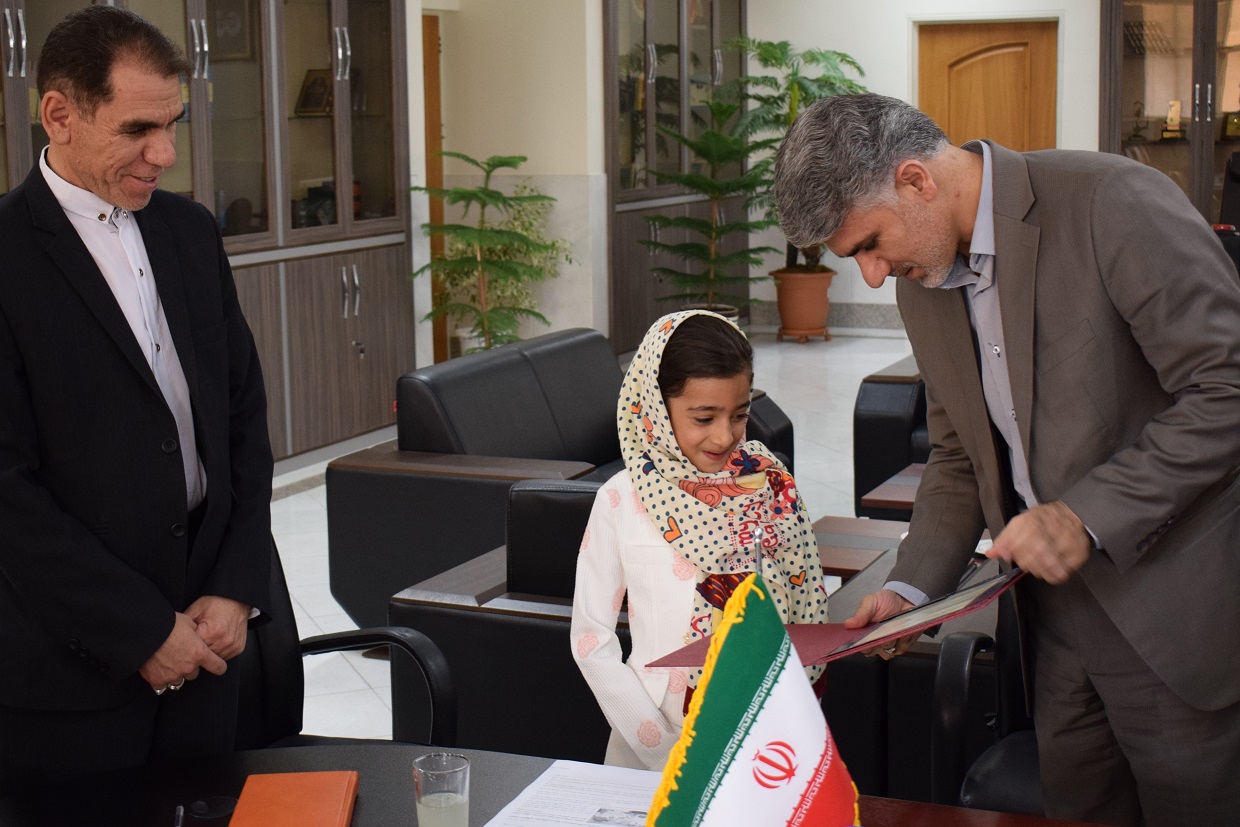 نخستین نشست خبری سرپرست فرمانداری شهرستان شاهین شهر و میمه با اصحاب رسانه